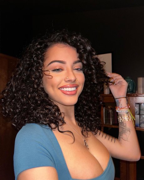 Malu Trevejo