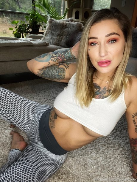 Kleio Valentien