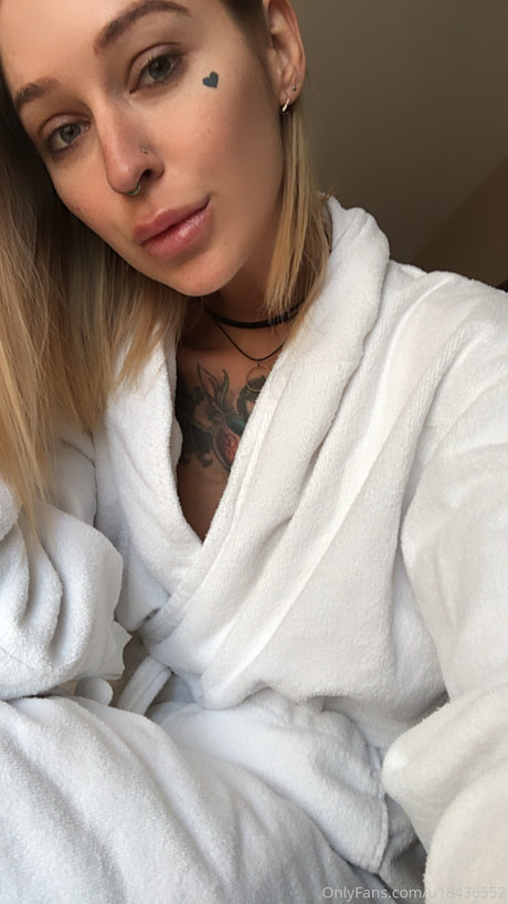 Kleio Valentien