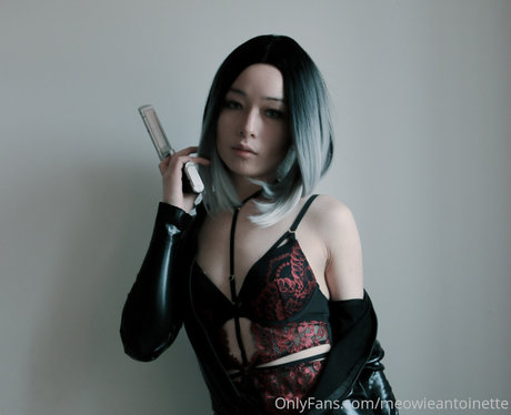 Meowieantoinette