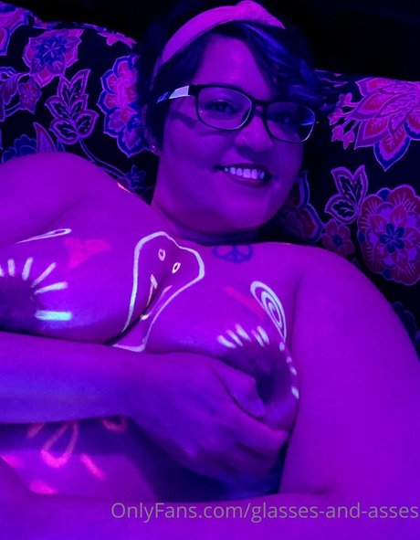 Glassesandasses