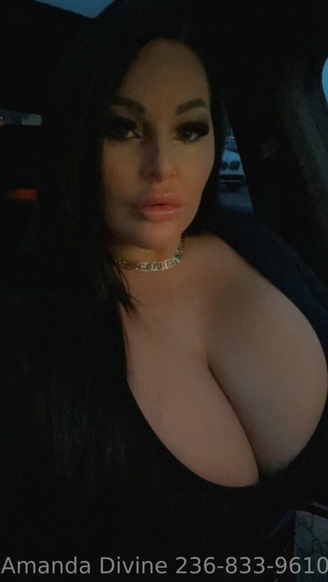 Amandadivine