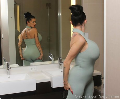 Joslynjames
