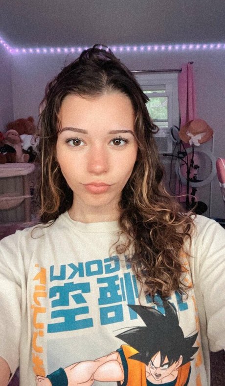 Nikki Woods