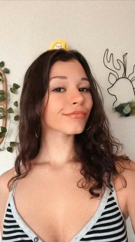 Nikki Woods