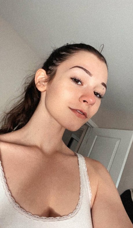Nikki Woods