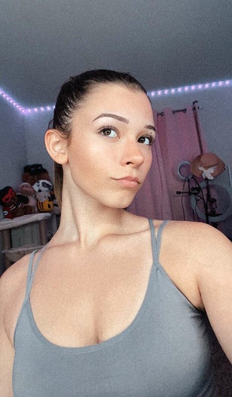 Nikki Woods