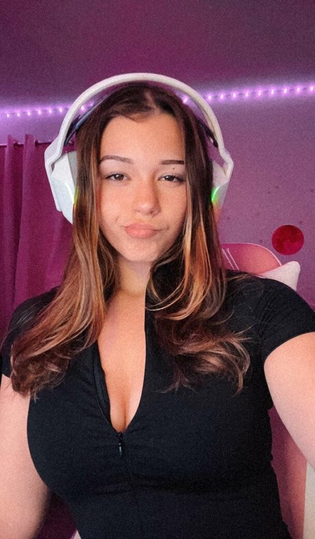 Nikki Woods