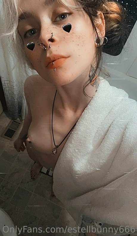 Estellbunny666