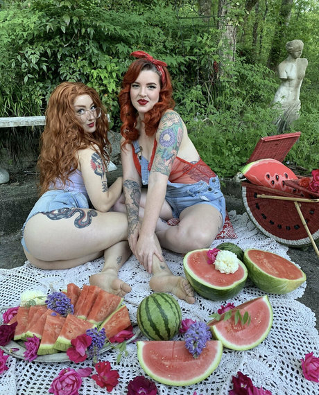 Gingertwinsisters