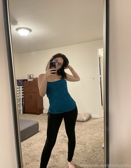 Ghostlygothx