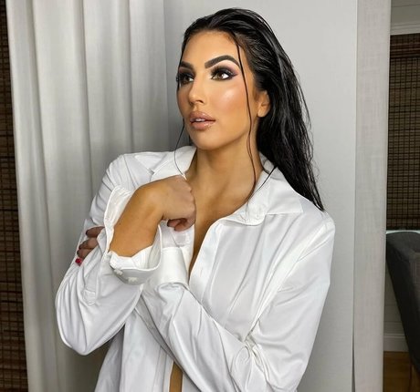 Billie Kay