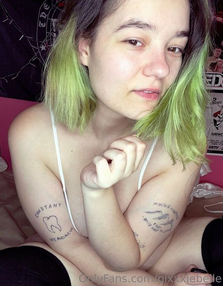 Pixxxiebelle