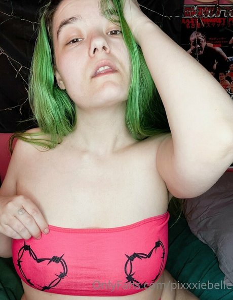 Pixxxiebelle