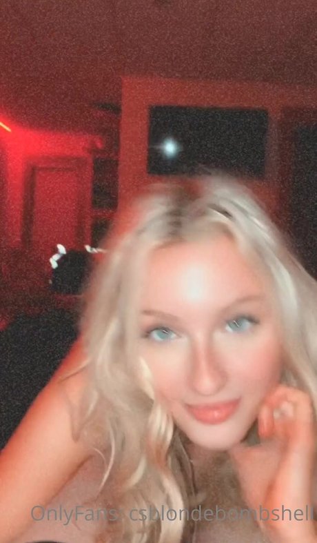 Csblondebombshell