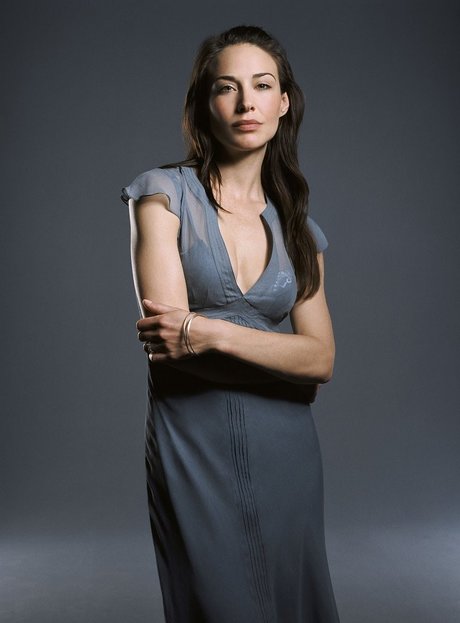 Claire Forlani