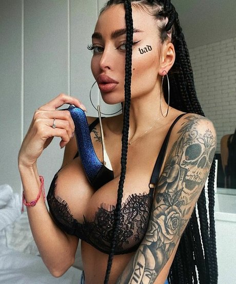 Alena Omovich