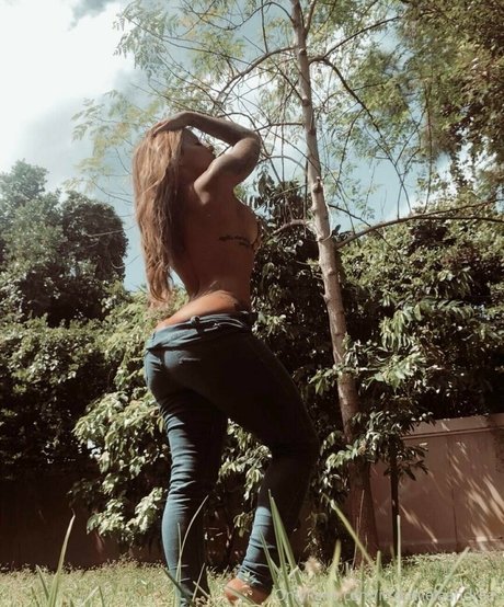 Insanelyillluv444honey