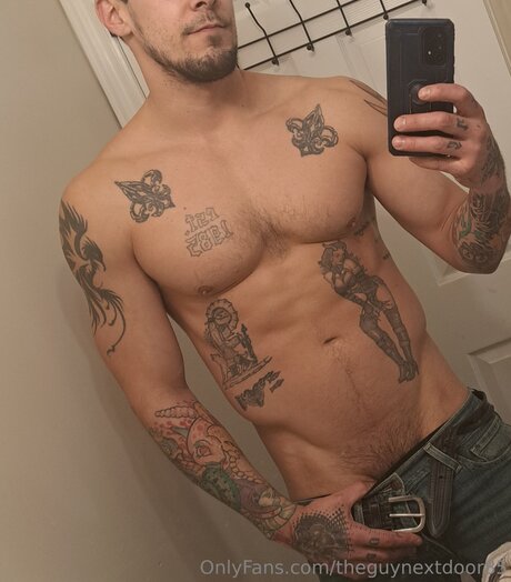 Theguynextdoor85
