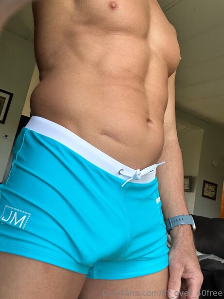 The Naked Trainer Free