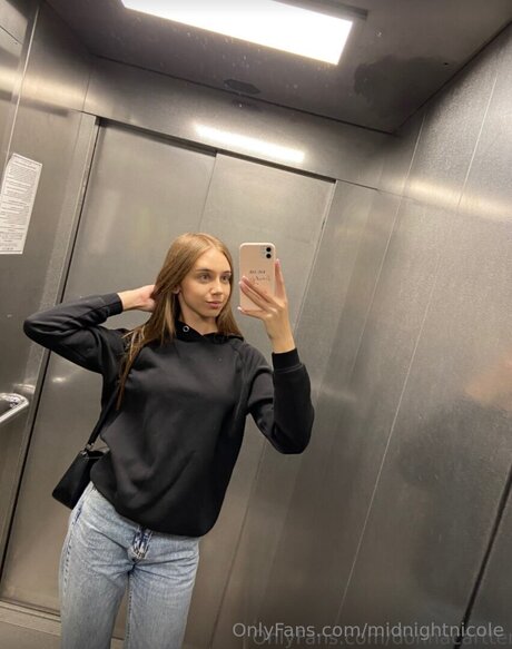 Midnightnicole