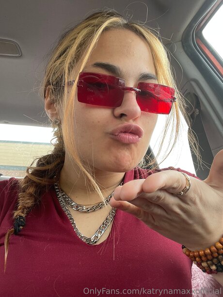 Katrynamaxxofficial