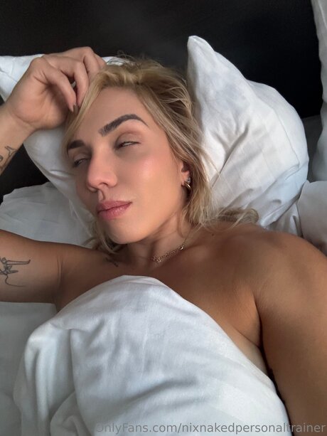 Nixnakedpersonaltrainer