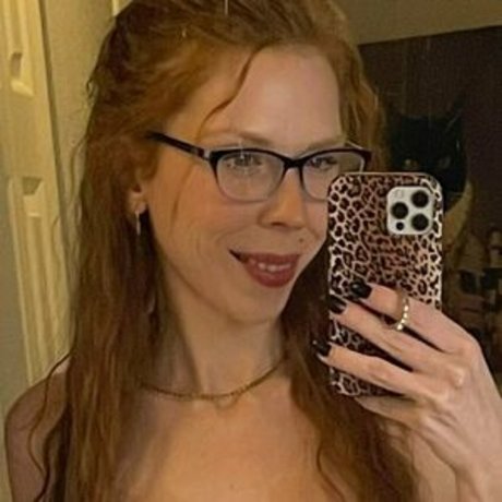 Red Head Redemptionxo