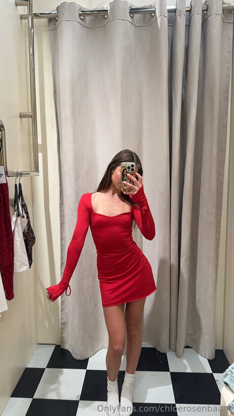 Chloerosenbaum  nude leaked OnlyFans photo