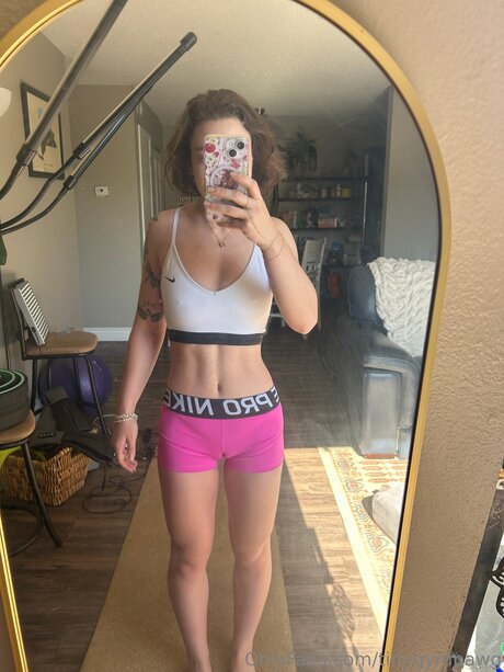 Tinygympawg