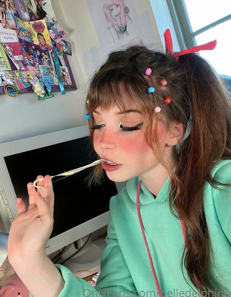 Belle Delphine