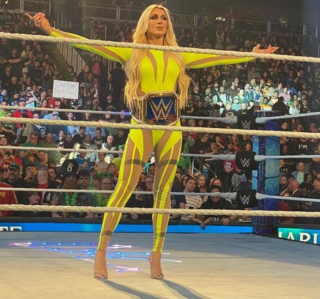 Charlotte Flair