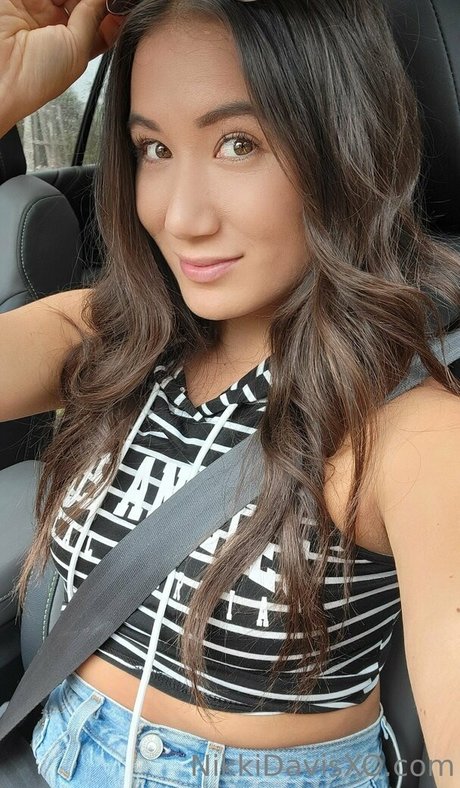 Nikkidavisxo
