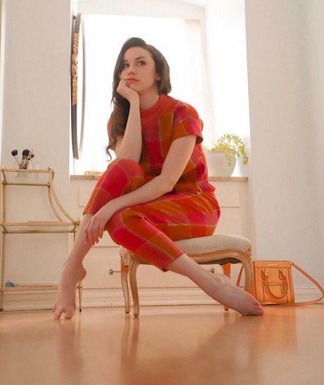 Grace Caroline Currey