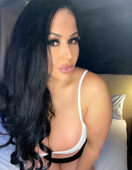 Latinamilfnyc