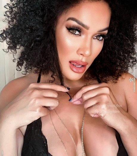 Nia Jax