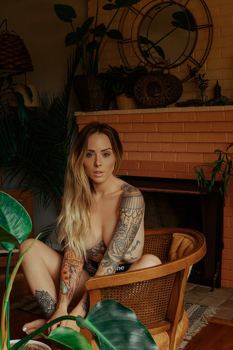 Alysha Nett