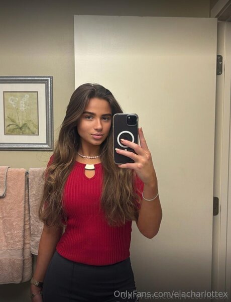 Elacharlottex