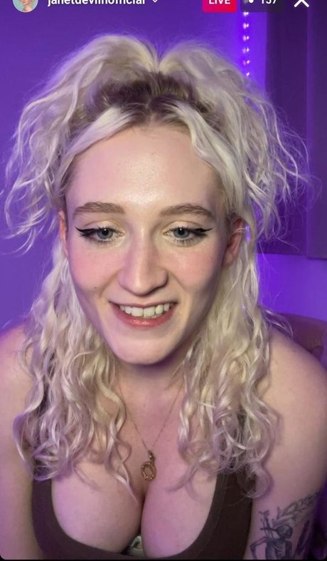 Janet Devlin