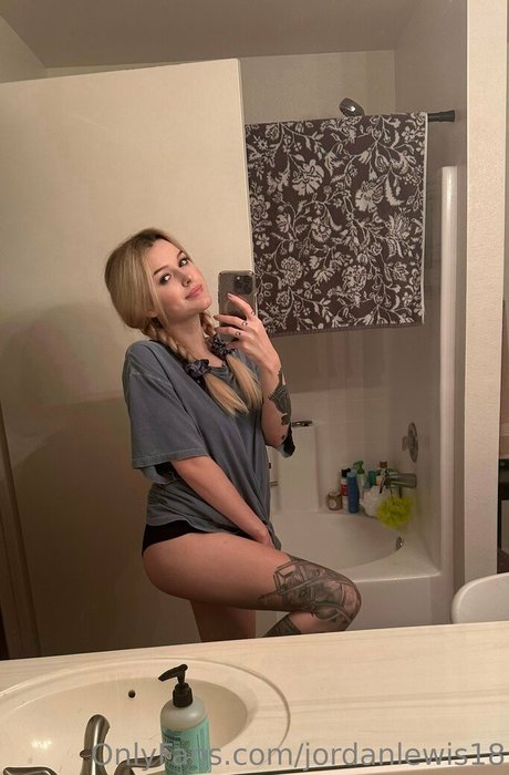 Jordanlewis18