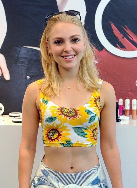 Annasophia Robb