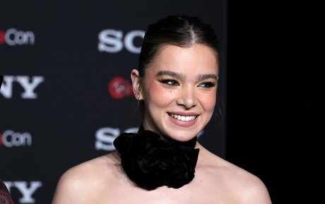 Hailee Steinfeld