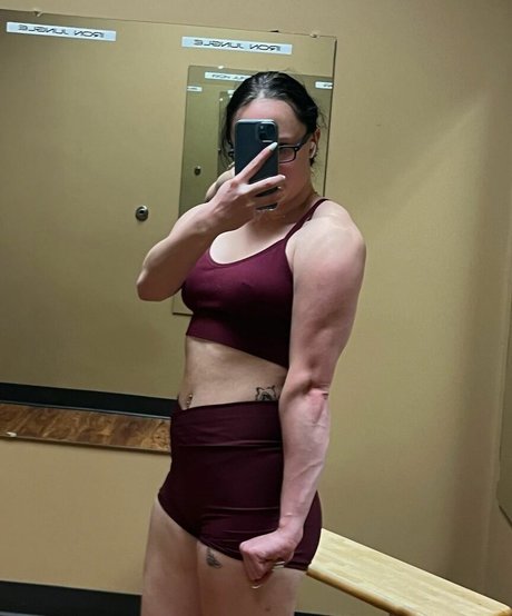 Musclemommy002