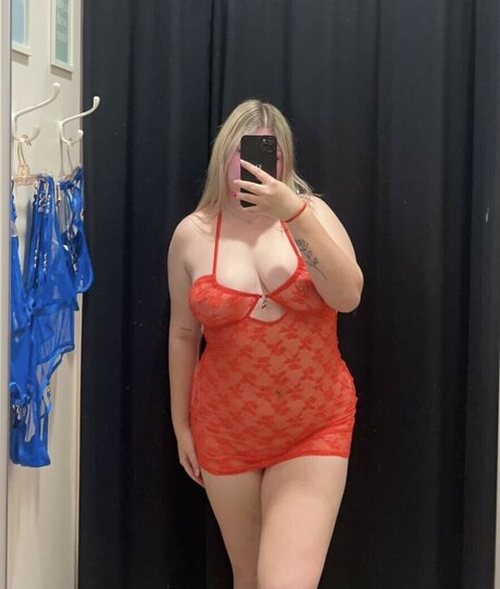 Yourfavouritebrunette18