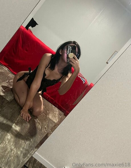 Maxie618