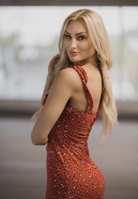 Giulie Hope Santana
