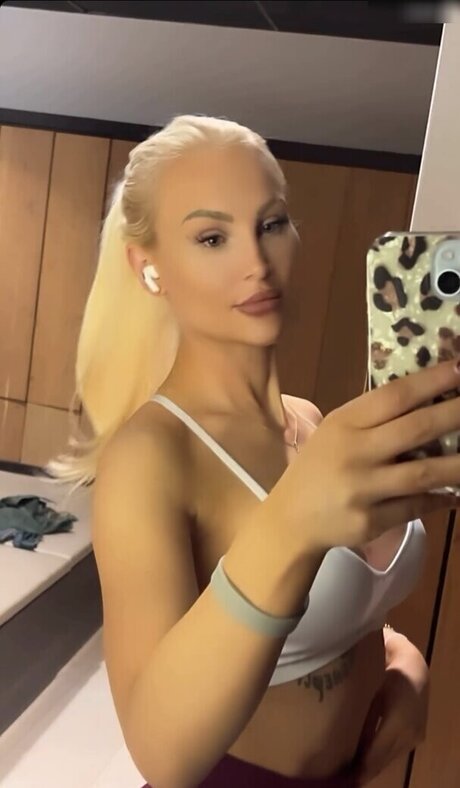 Giulie Hope Santana
