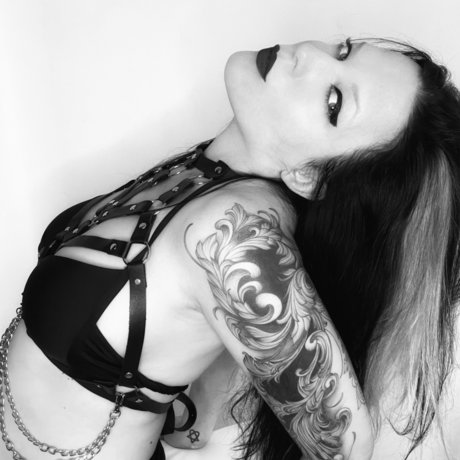 Lady Of The Seven Moons