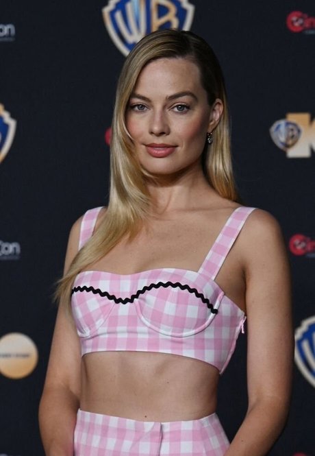 Margot Robbie