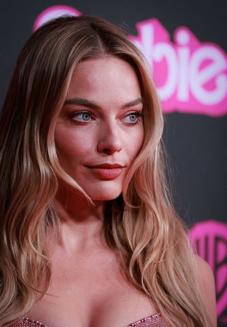Margot Robbie